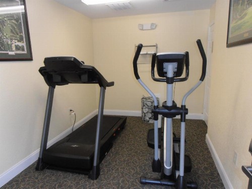 Affordable Suites Augusta - image 19