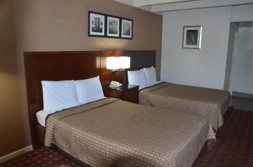 Americas Best Value Inn Augusta Downtown - image 13