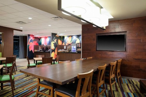 Fairfield Inn & Suites by Marriott Augusta Washington Rd./I-20 - image 12