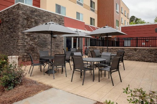 Fairfield Inn & Suites by Marriott Augusta Washington Rd./I-20 - image 9