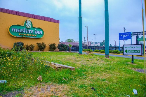 Masters Inn - Augusta - image 4