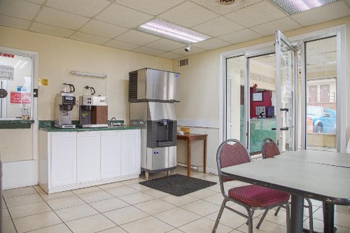 Masters Inn - Augusta - image 9
