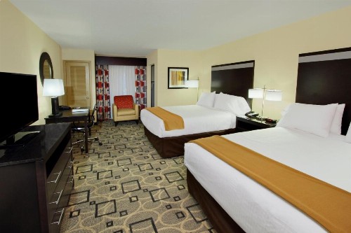 Holiday Inn Express Augusta Downtown an IHG Hotel - image 27