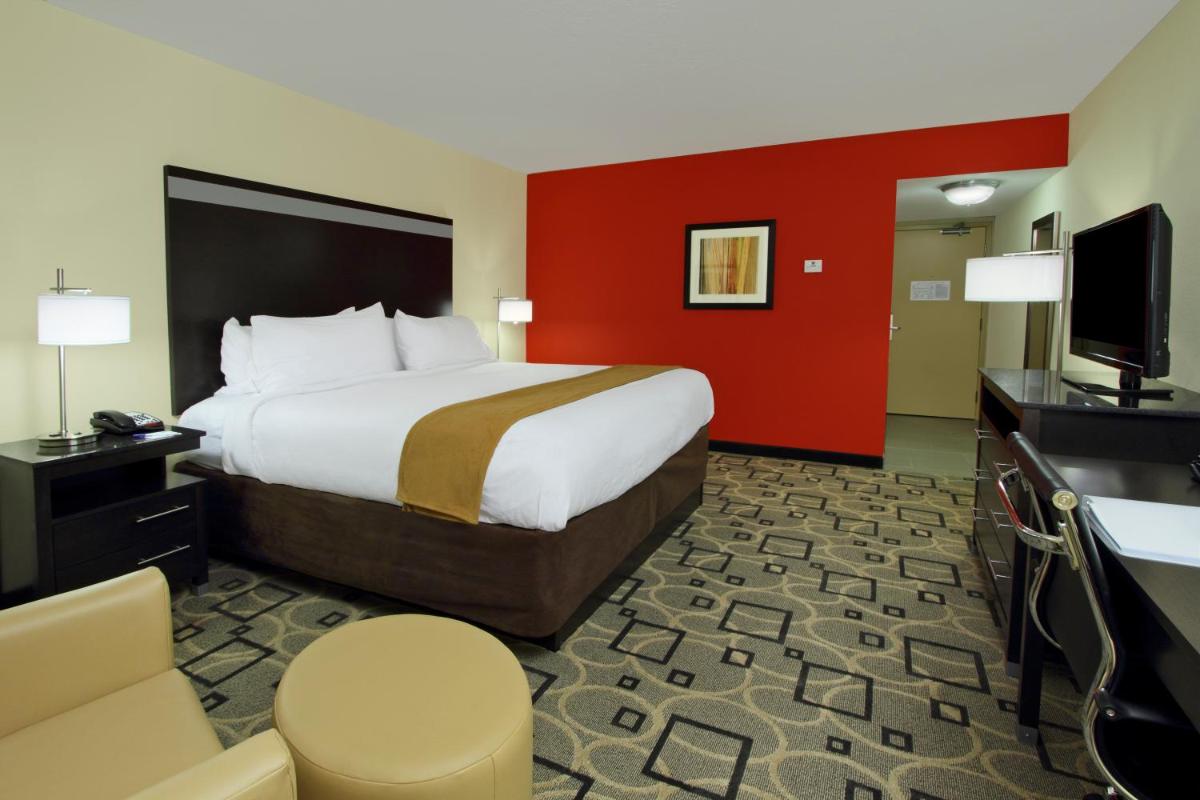 Holiday Inn Express Augusta Downtown an IHG Hotel - image 5