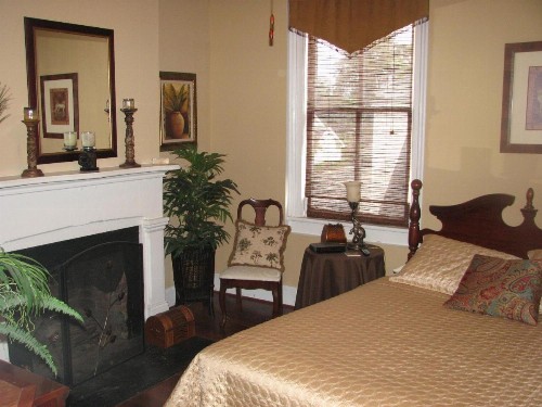 Olde Town Inn - image 8