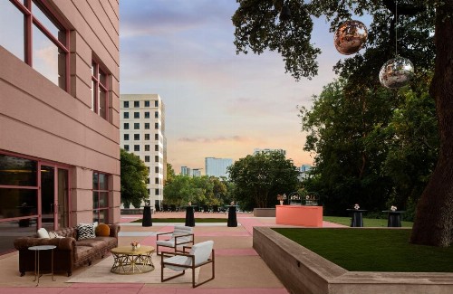Sheraton Austin Hotel at the Capitol - image 26