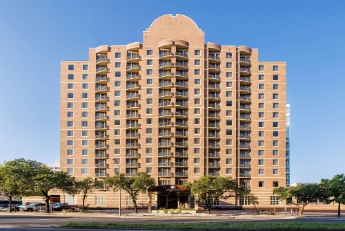 DoubleTree Suites by Hilton Austin - image 1