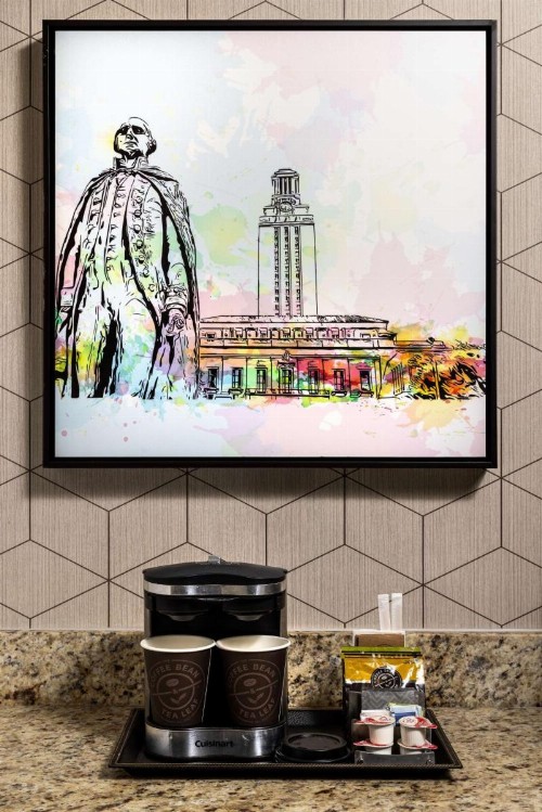 DoubleTree Suites by Hilton Austin - image 13