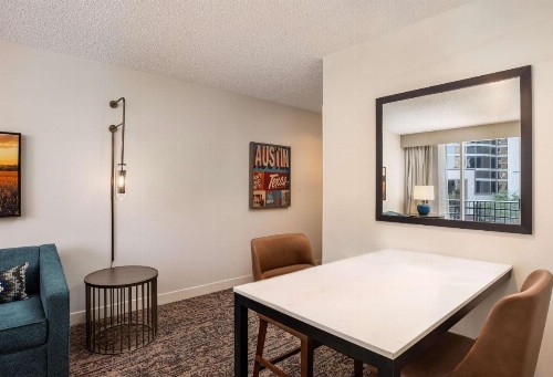 DoubleTree Suites by Hilton Austin - image 34