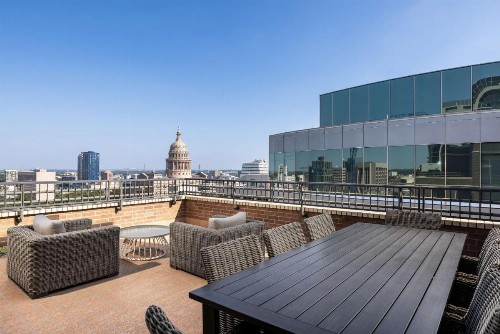 DoubleTree Suites by Hilton Austin - image 38