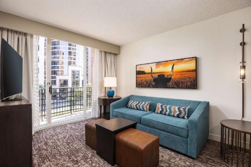 DoubleTree Suites by Hilton Austin - image 50