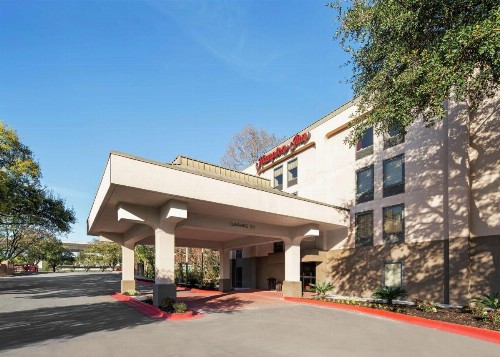 Hampton Inn Austin North - image 1