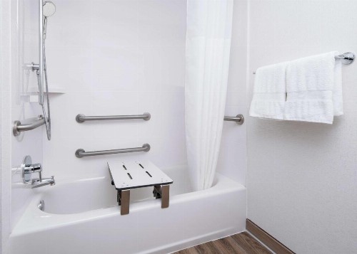 Hampton Inn Austin North - image 6