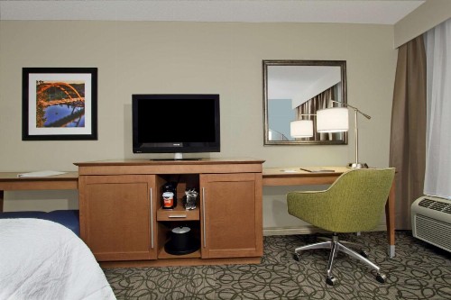 Hampton Inn Austin-South - I-35 & Ben White - image 20