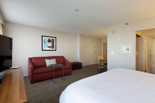 Hampton Inn & Suites-Austin Airport - image 22