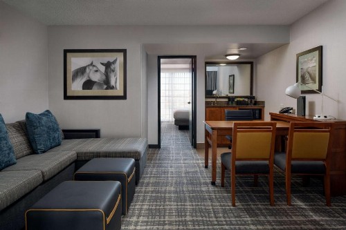 Embassy Suites Austin - Central - image 32