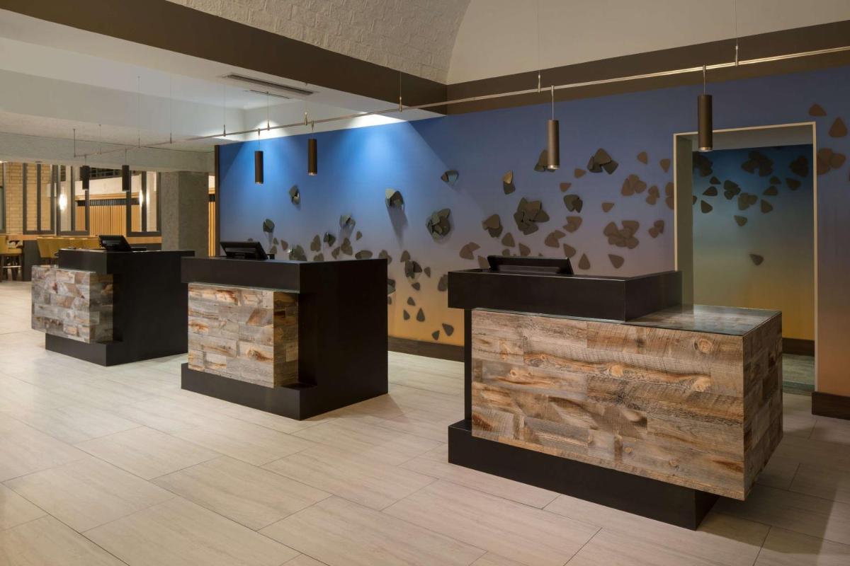 Embassy Suites Austin - Central - image 7