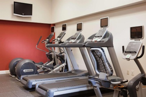 DoubleTree by Hilton Austin - image 18