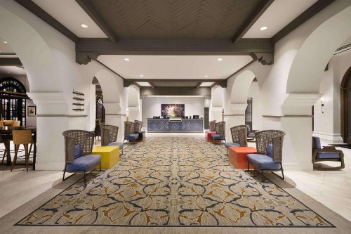 DoubleTree by Hilton Austin - image 6