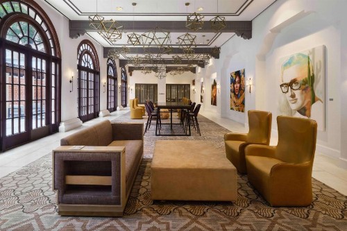 DoubleTree by Hilton Austin - image 8