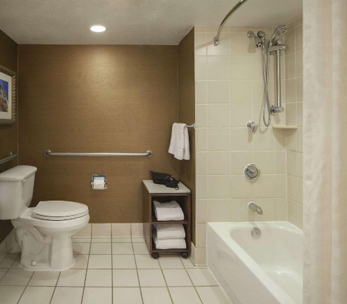 Embassy Suites by Hilton Austin Arboretum - image 16