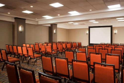Embassy Suites by Hilton Austin Arboretum - image 25