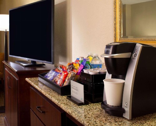 Embassy Suites by Hilton Austin Arboretum - image 34