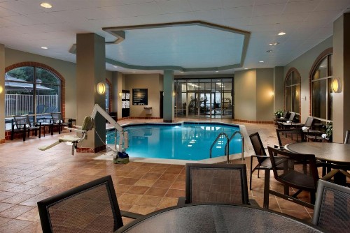Embassy Suites by Hilton Austin Arboretum - image 8