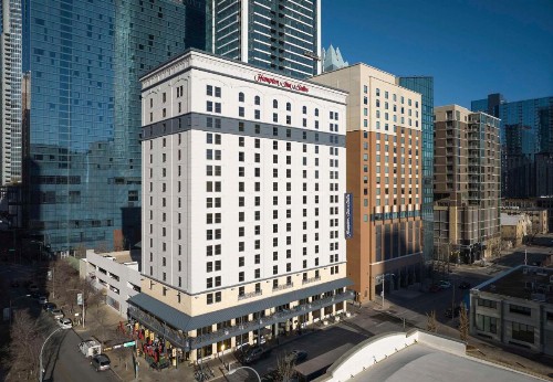 Hampton Inn & Suites Austin-Downtown/Convention Center - image 10