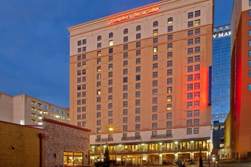 Hampton Inn & Suites Austin-Downtown/Convention Center - image 8