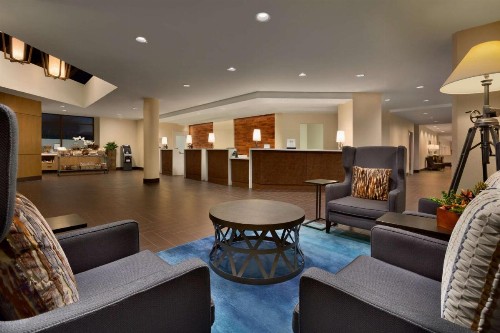 Embassy Suites by Hilton Austin Downtown South Congress - image 5