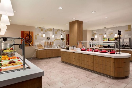 Embassy Suites by Hilton Austin Downtown South Congress - image 9