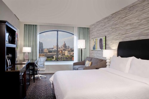Hilton Garden Inn Austin Downtown Convention Center - image 26