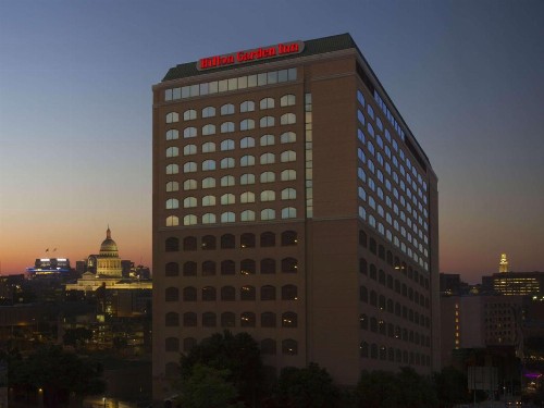 Hilton Garden Inn Austin Downtown Convention Center - image 3