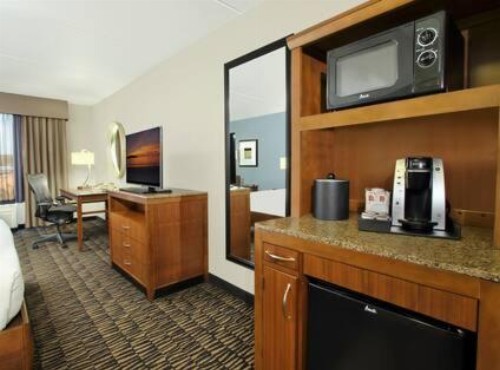 Hilton Garden Inn Austin NorthWest/Arboretum - image 27