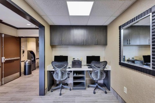 Hilton Garden Inn Austin NorthWest/Arboretum - image 41