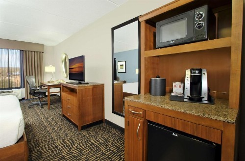 Hilton Garden Inn Austin NorthWest/Arboretum - image 46