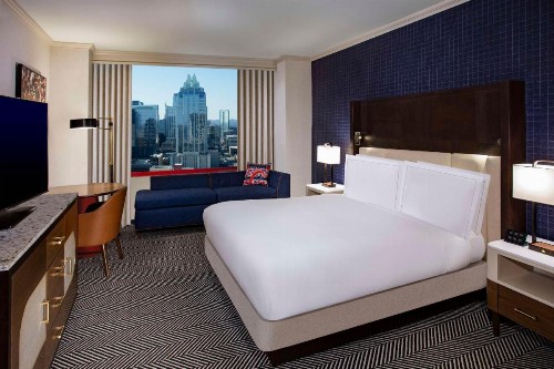 Hilton Austin - image 26