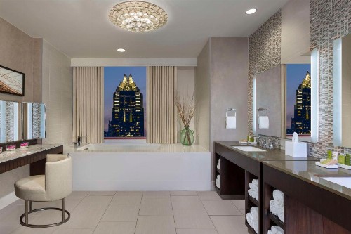 Hilton Austin - image 35