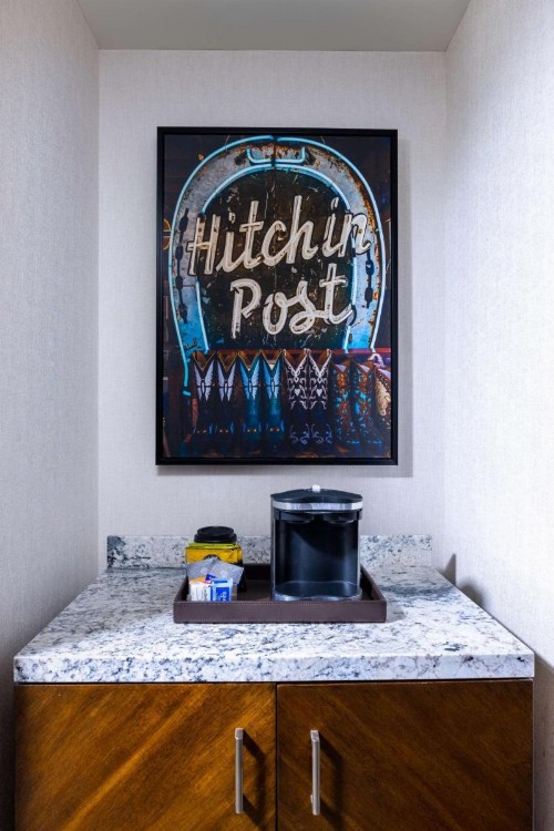 Hilton Austin - image 39