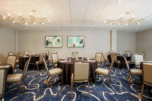DoubleTree by Hilton Austin-University Area - image 32