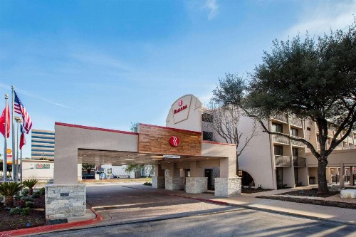 Ramada by Wyndham Austin South - image 1