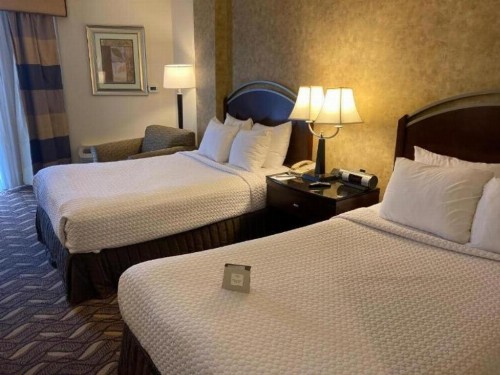 Radisson Hotel Austin - image 11