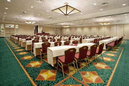 Radisson Hotel Austin - image 21