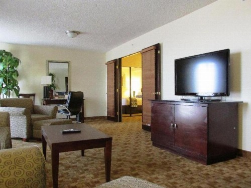 Radisson Hotel Austin - image 22