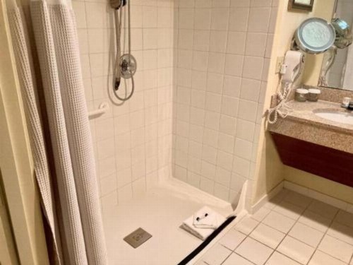 Radisson Hotel Austin - image 35