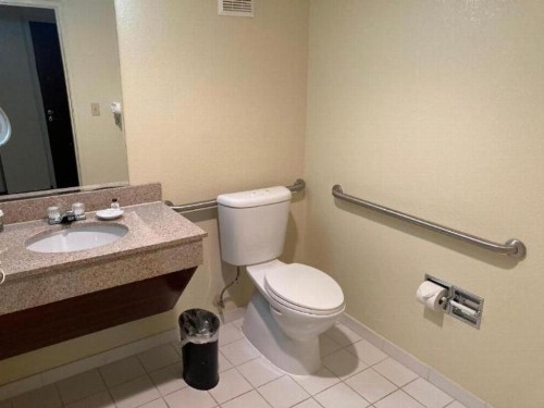 Radisson Hotel Austin - image 44