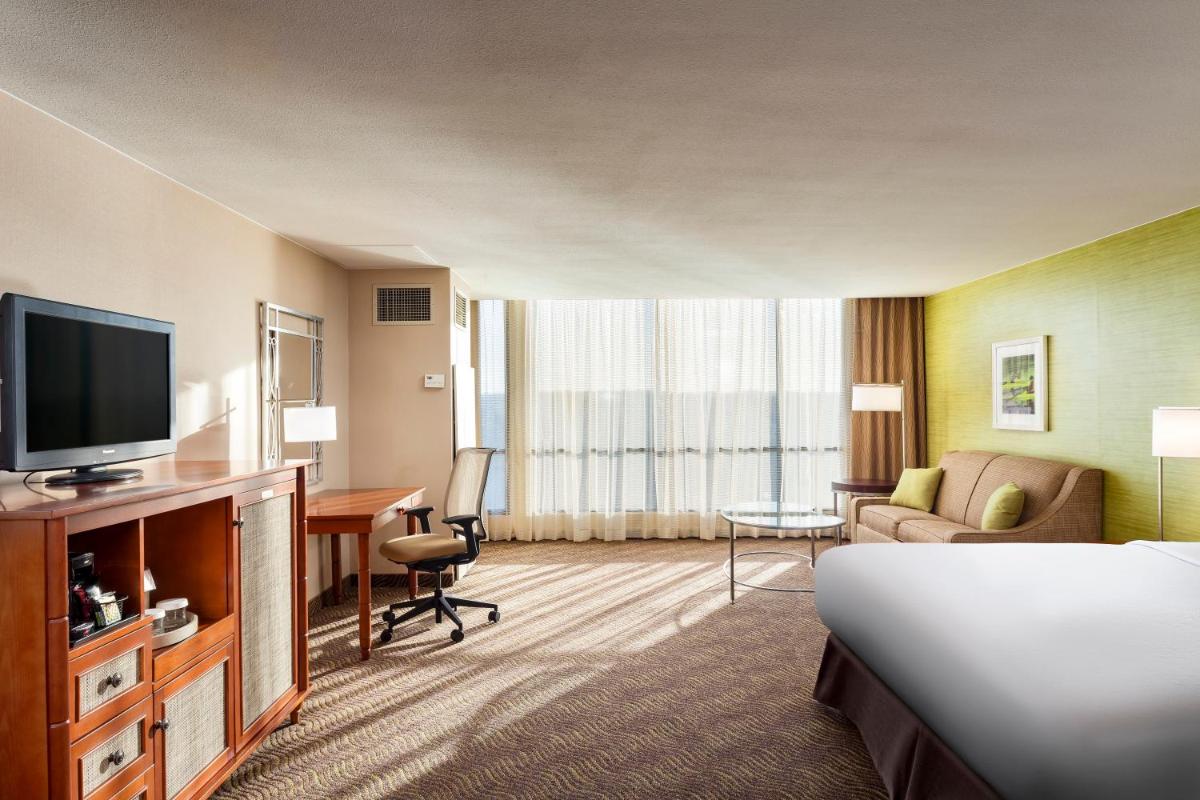 Holiday Inn Austin -Town Lake an IHG Hotel - image 5