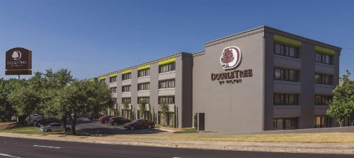 DoubleTree by Hilton Austin Northwest - Arboretum - image 19