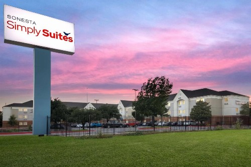 Sonesta Simply Suites Austin South - image 1